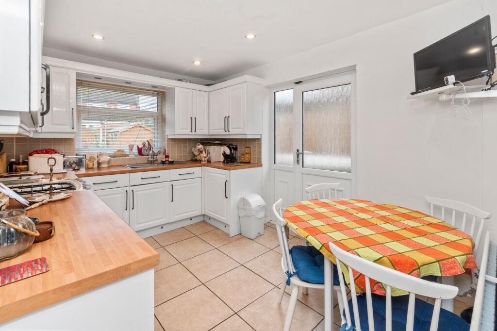 Clifton Road, Billinge, WN5 photo 3