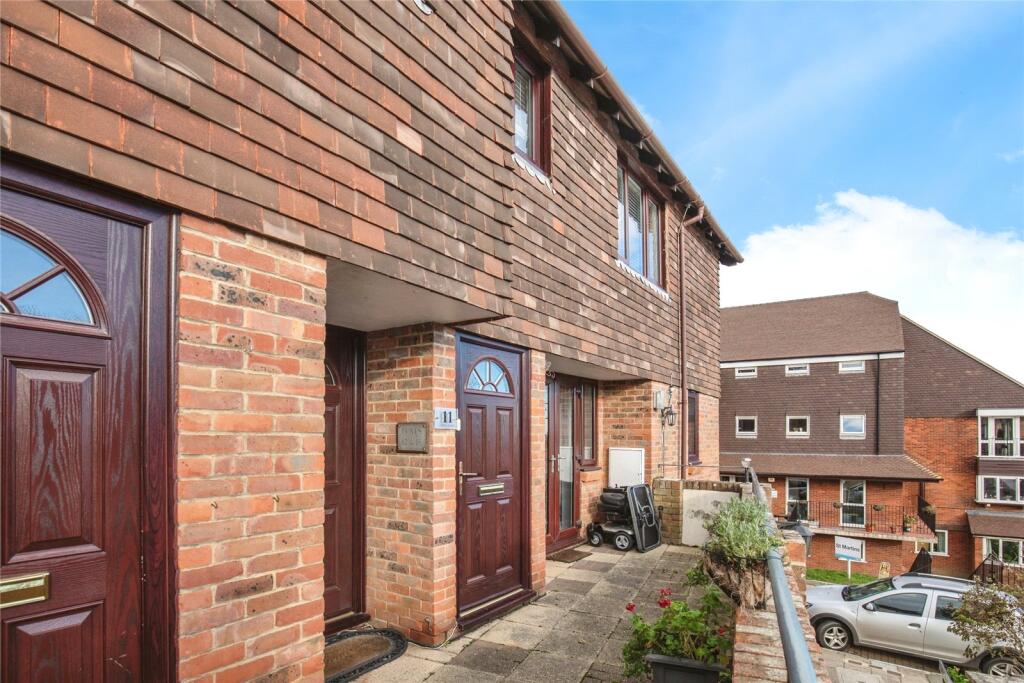 Main image of property: 11 Abbey Court (Battle), Battle