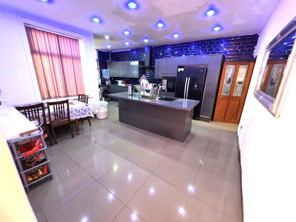 Additional image 5 of Ventnor Street, Bradford, BD3