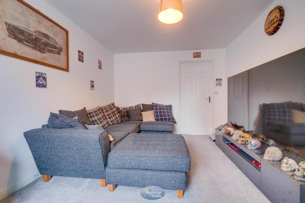 Conifer Grove, Rhodesia, Worksop, S80 photo 3
