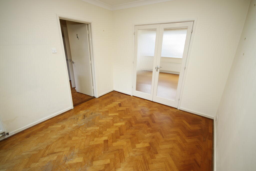 House in London - View 5