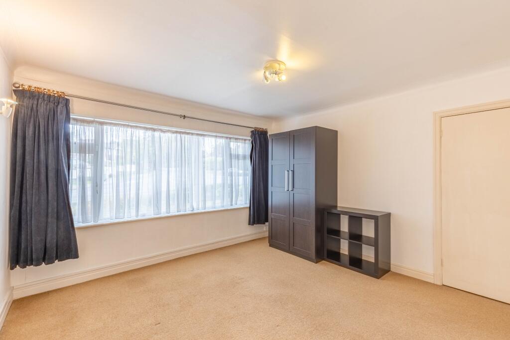 Apartment in Leeds - View 5