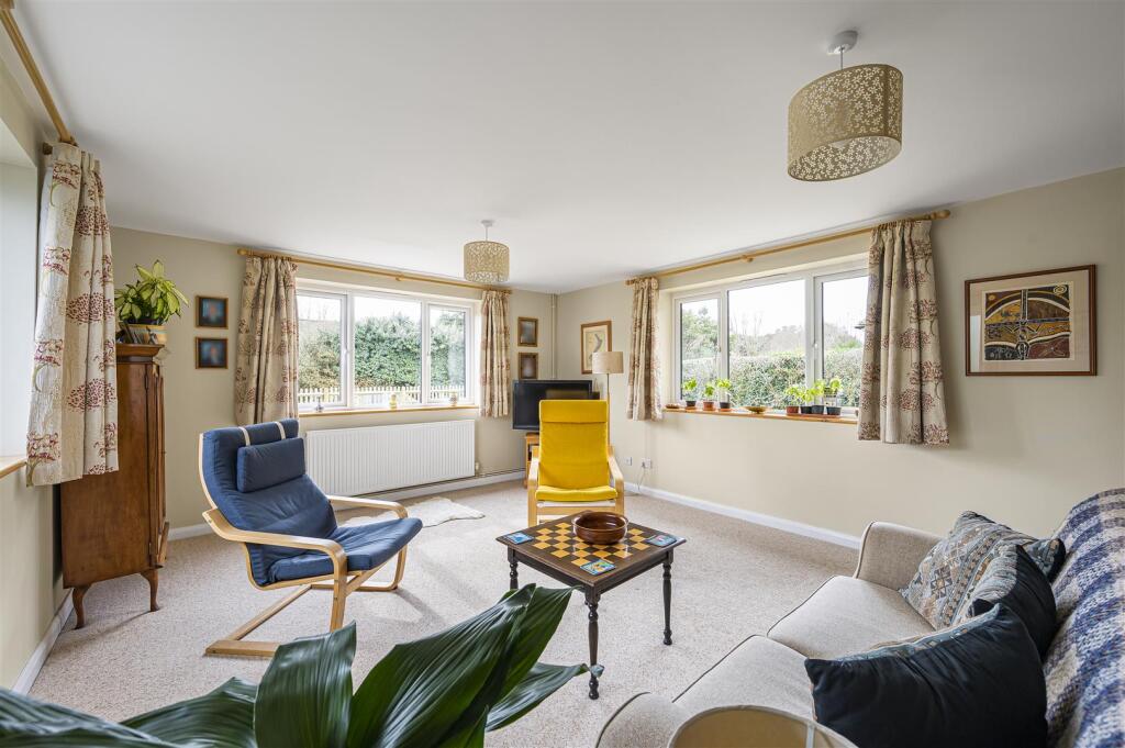 Firle Drive, Seaford photo 4