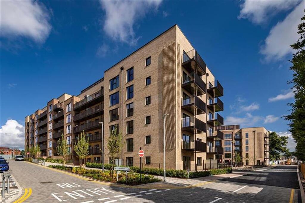 Main image of property: 2 bedroom property in St Andrews Road, Uxbridge