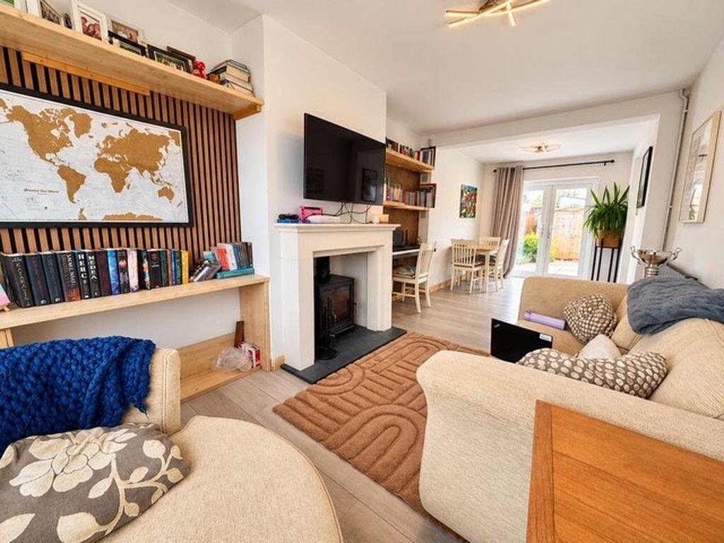 Queens Road, West Park, Plymouth. A Lovely Three-Bedroom Family Home with Space, Style & a Superb South-Facing Garden photo 2