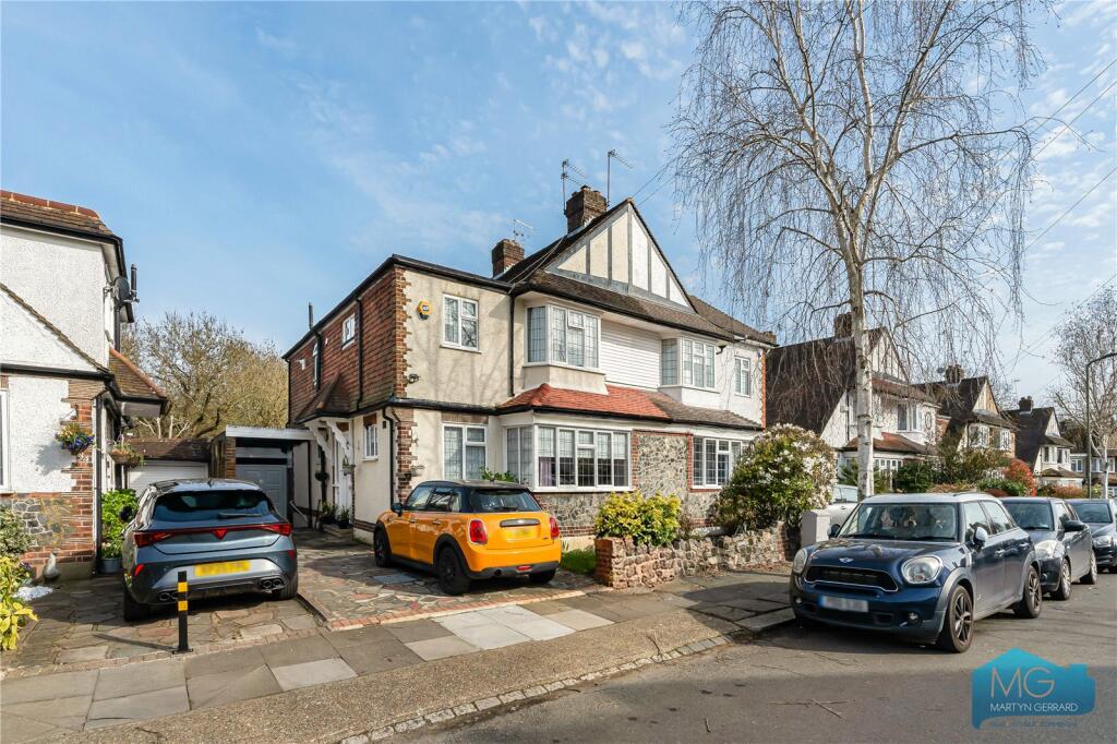 Main image of property: Great Bushey Drive, London, N20