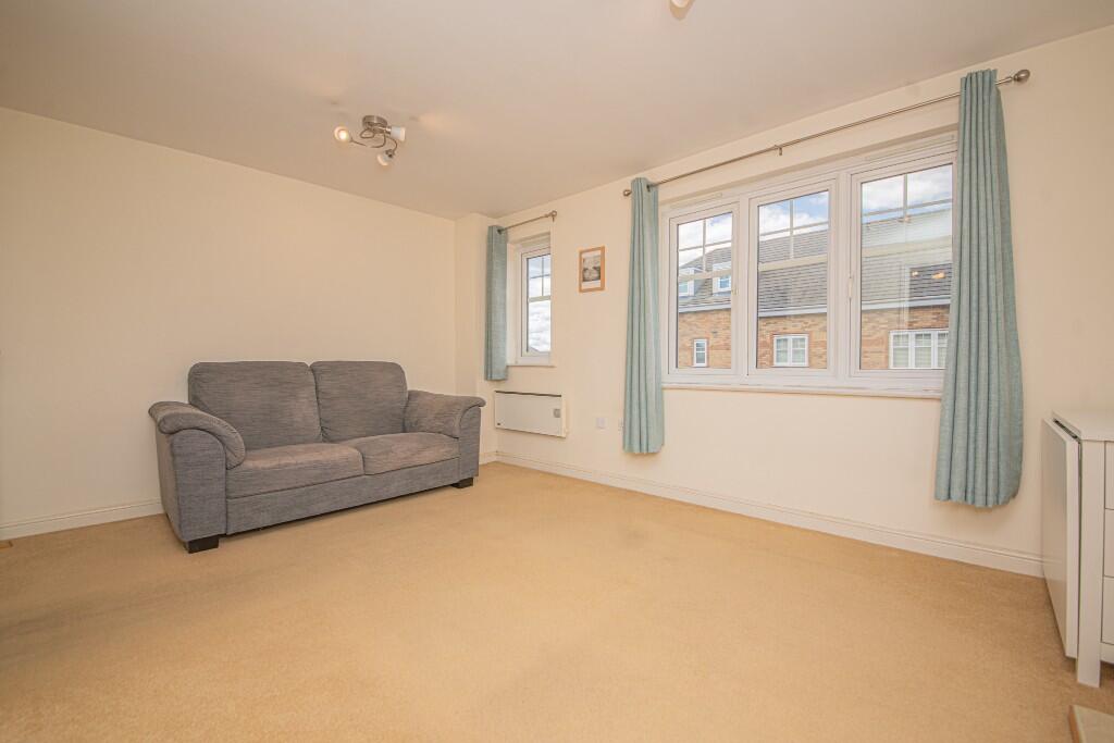 Hoddinott Road, Eastleigh, SO50 photo 3