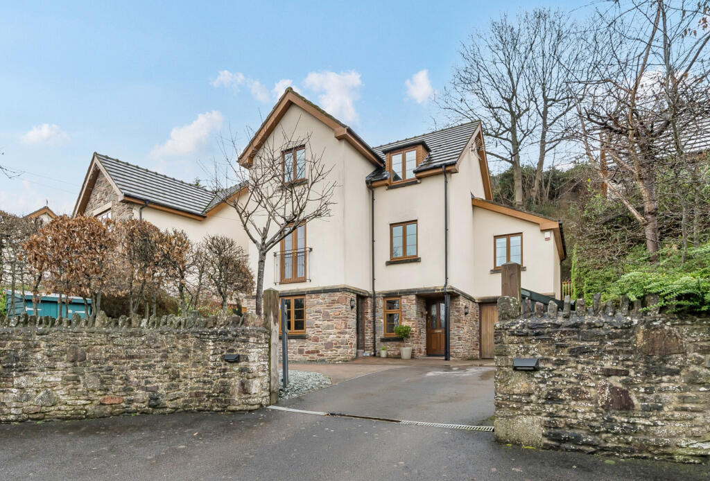 Main image of property: Hillstones, Winterbourne Hill, Winterbourne, BRISTOL, BS36