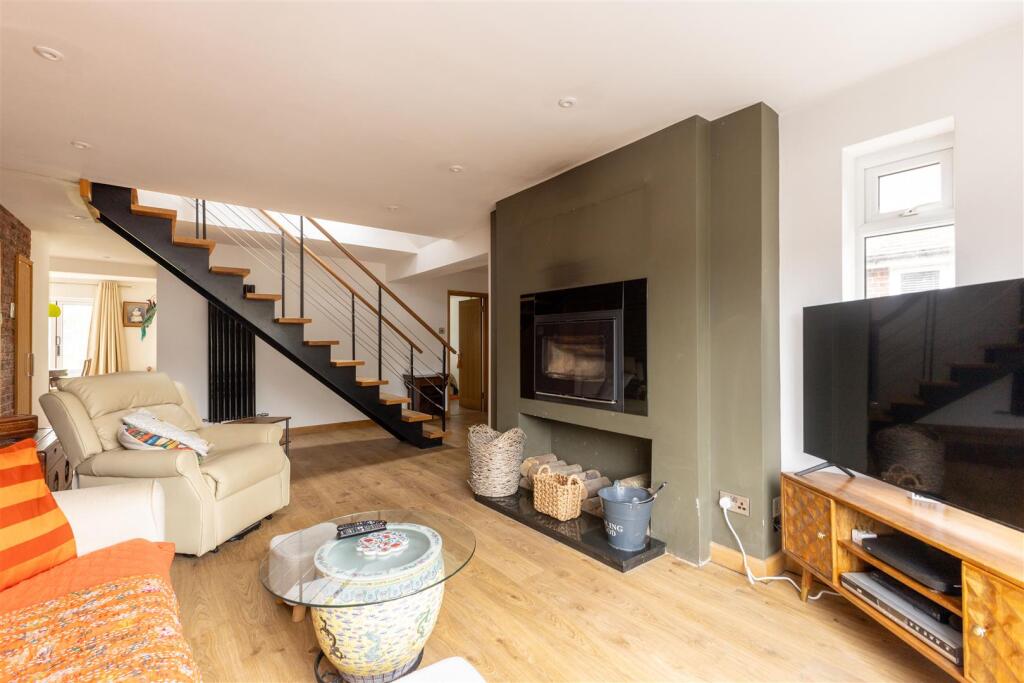 Sandrock Hill, Crowhurst photo 4