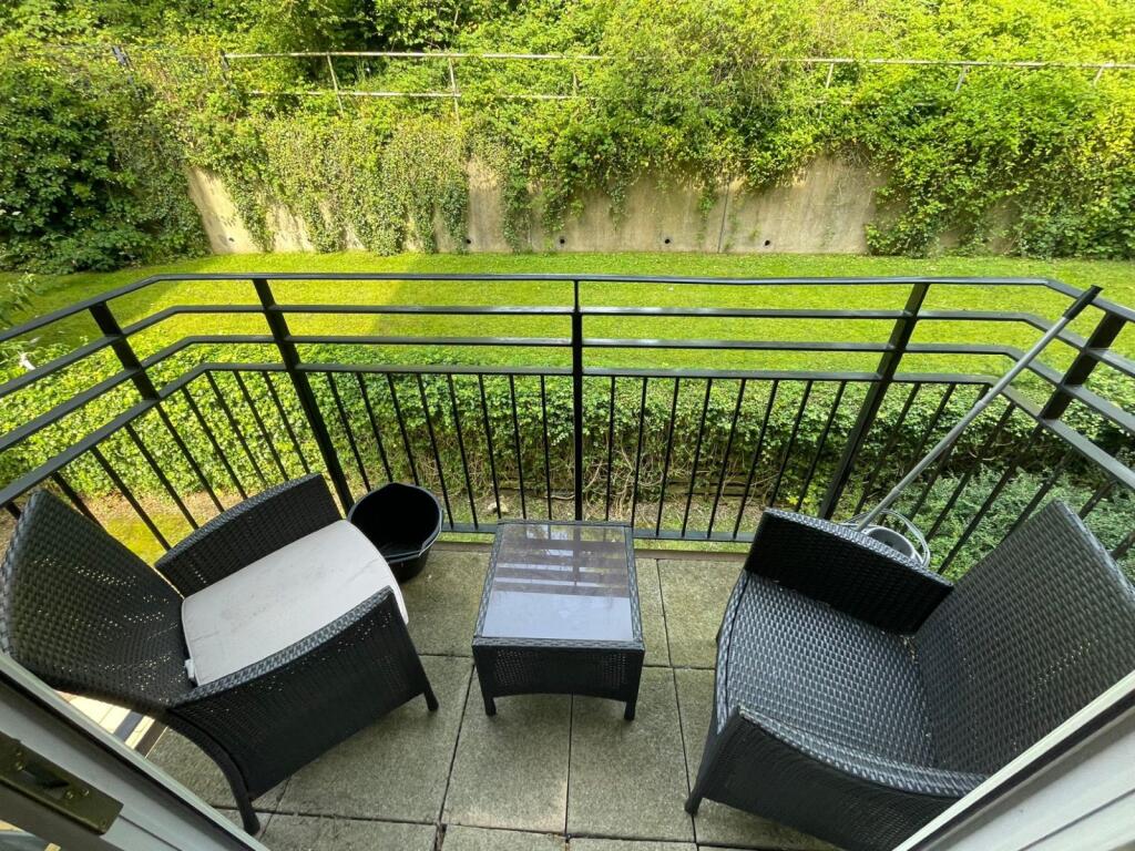 Carisbrooke Road, Leeds, West Yorkshire, LS16 – pohled 4