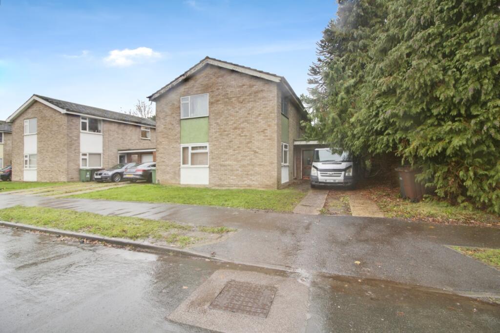 Main image of property: 2 Cranbrook Drive, St. Albans