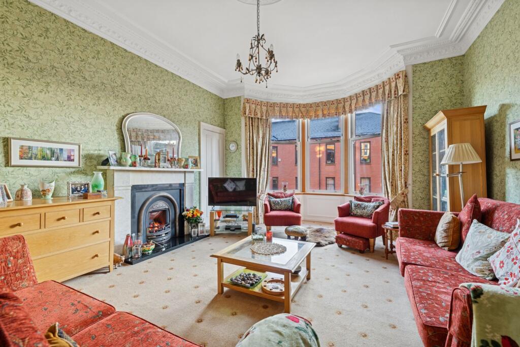 Apartment in Glasgow, Queen's Cross, North Woodside - View 2