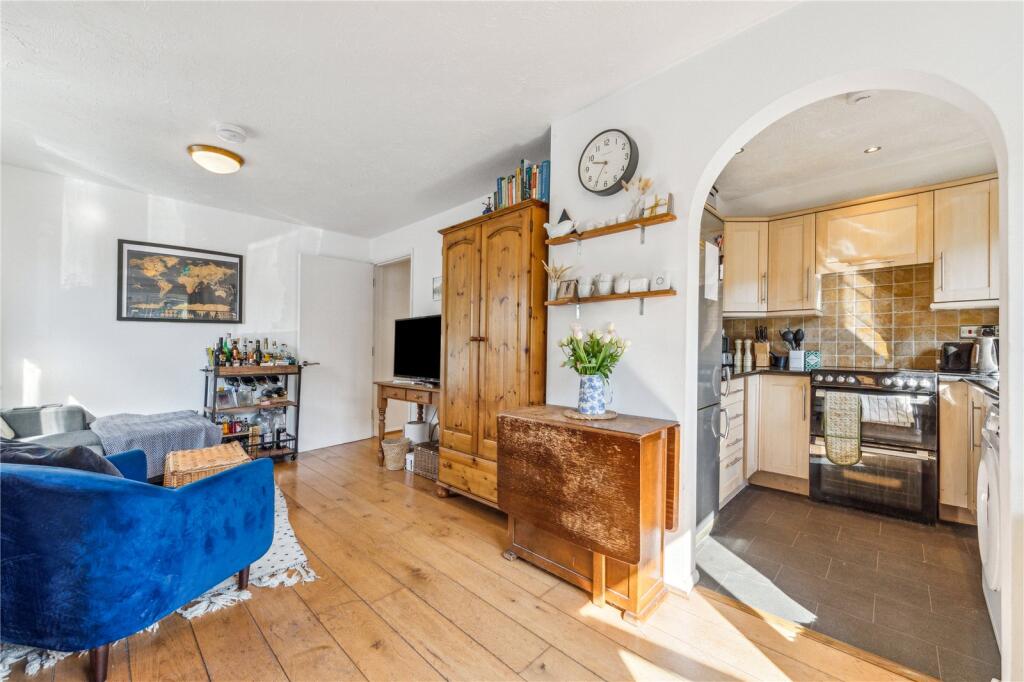 Main image of property: Spanish Road, London, SW18