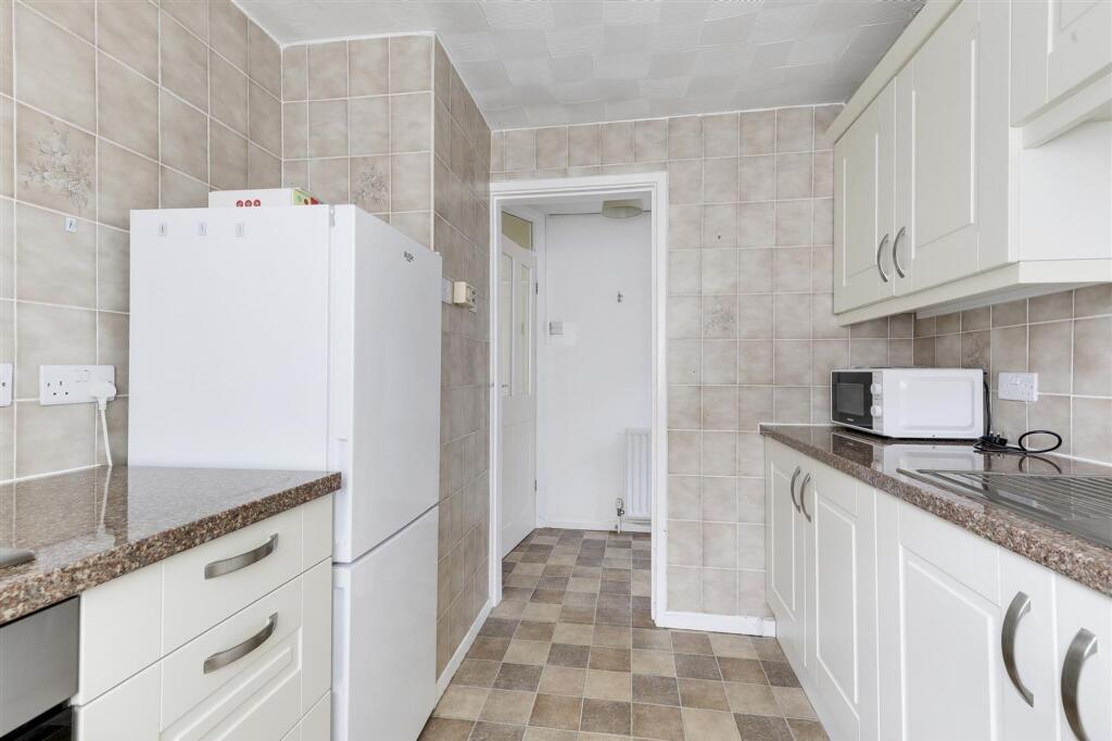 Duke Street, Arnold, NG5 photo 4