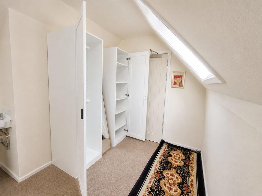 House in Southampton - View 4