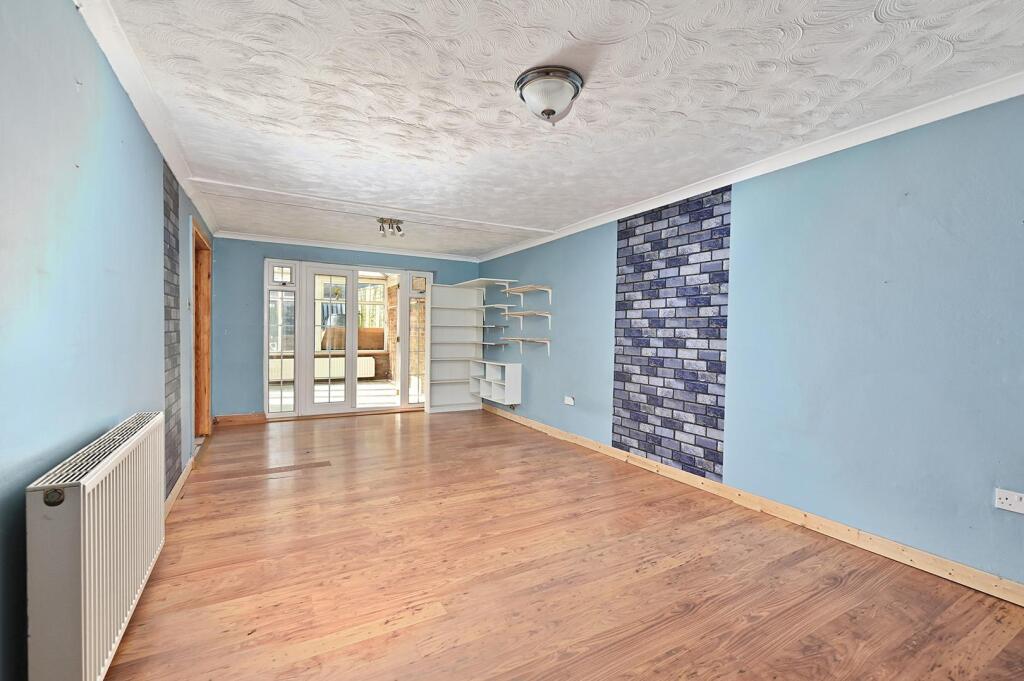 House in Basingstoke and Deane, Lychpit, Riverdene - View 5