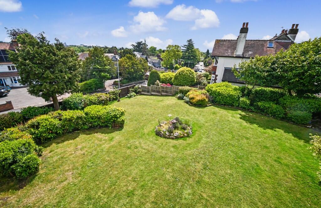 Lothians Road, Tettenhall, Wolverhampton, West Midlands, WV6 photo 4