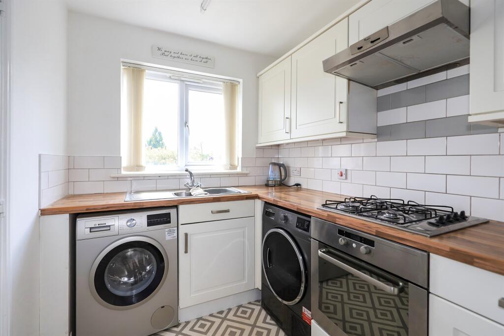 House in Wolverhampton - View 4