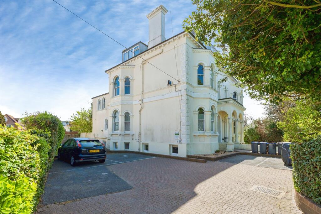 Main image of property: Farncombe Road, Worthing