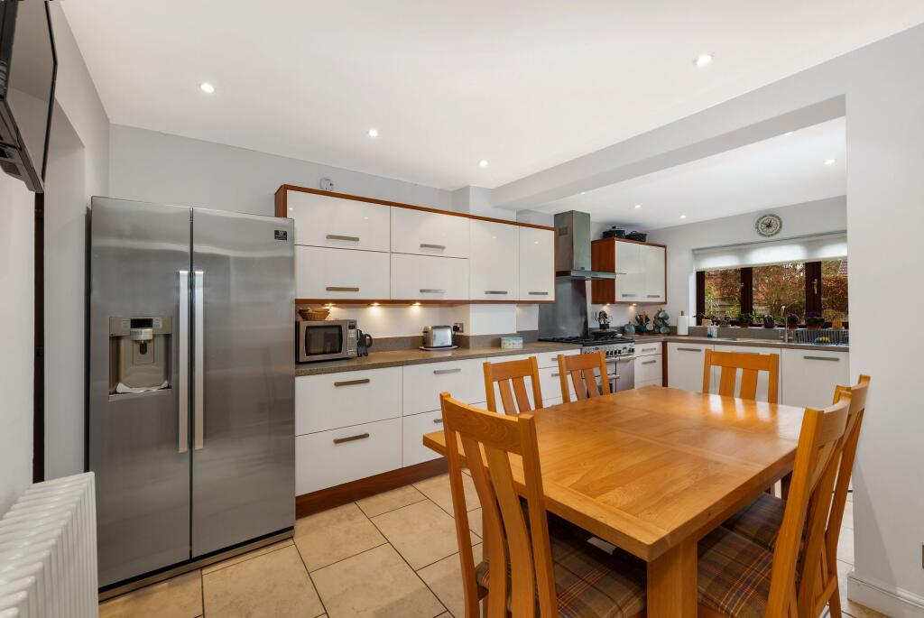 House in Warwick, Cubbington - View 3