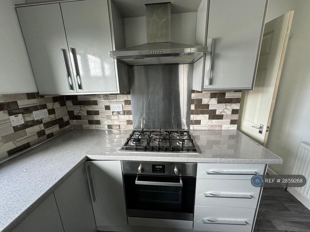 Additional image 16 of Northcroft Rise, Bradford, BD8