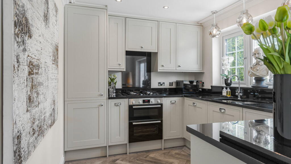 Bradgate Drive, Sutton Coldfield, B74 4XG - More