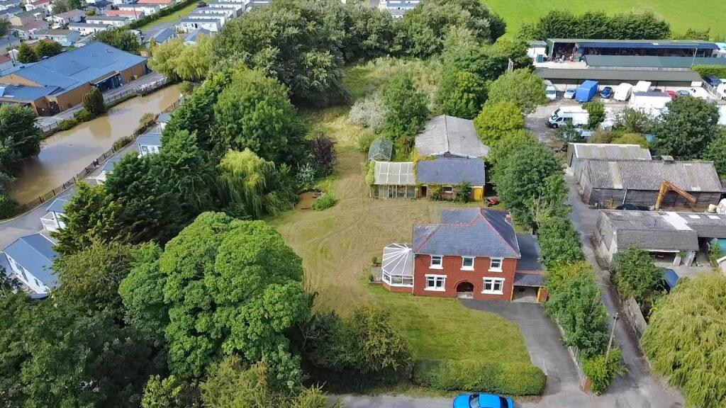 Main image of property: Springwood Farm, Sower Carr Lane, Hambleton, Poulton-Le-Fylde