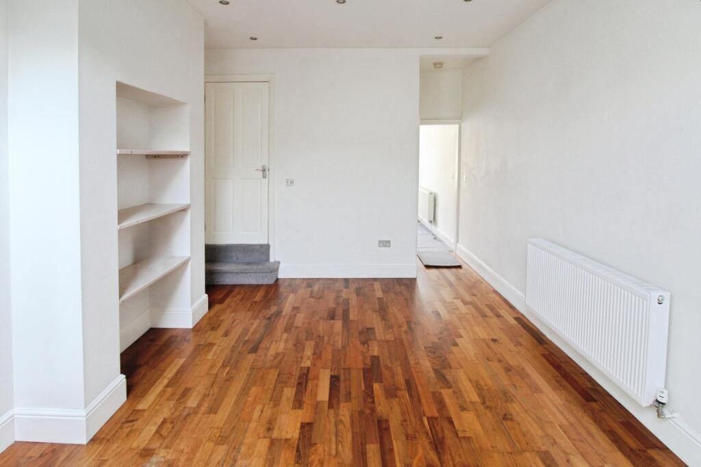 Wroxton Road, Birmingham, B26 photo 5