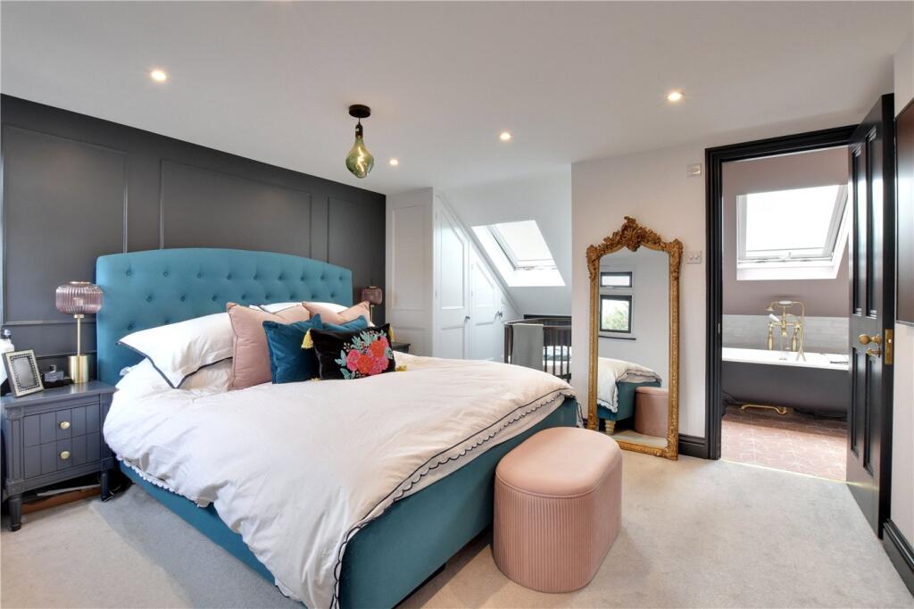 Main image of property: Longhurst Road, Hither Green, London, SE13