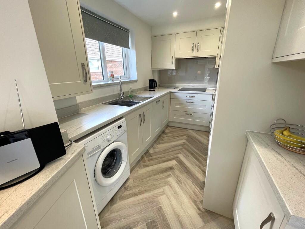 House in Southampton - View 5
