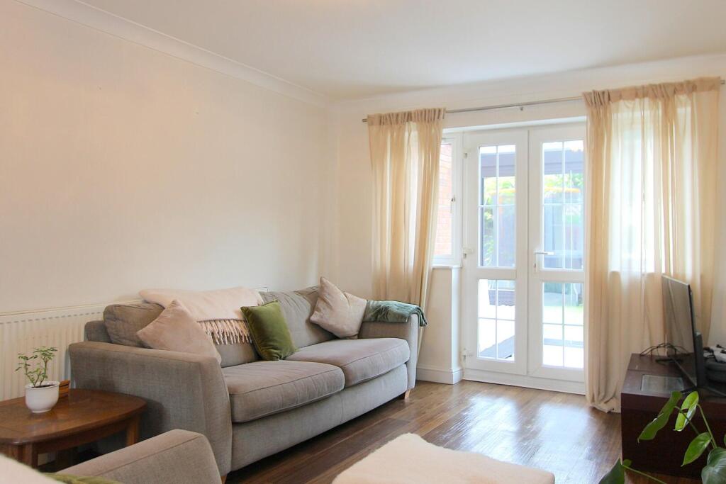 House in Dudley, West Midlands - More