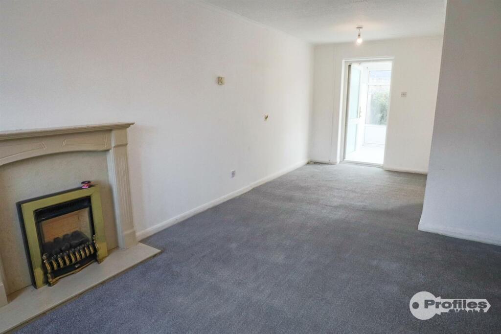House in Hinckley and Bosworth, Burbage - View 2