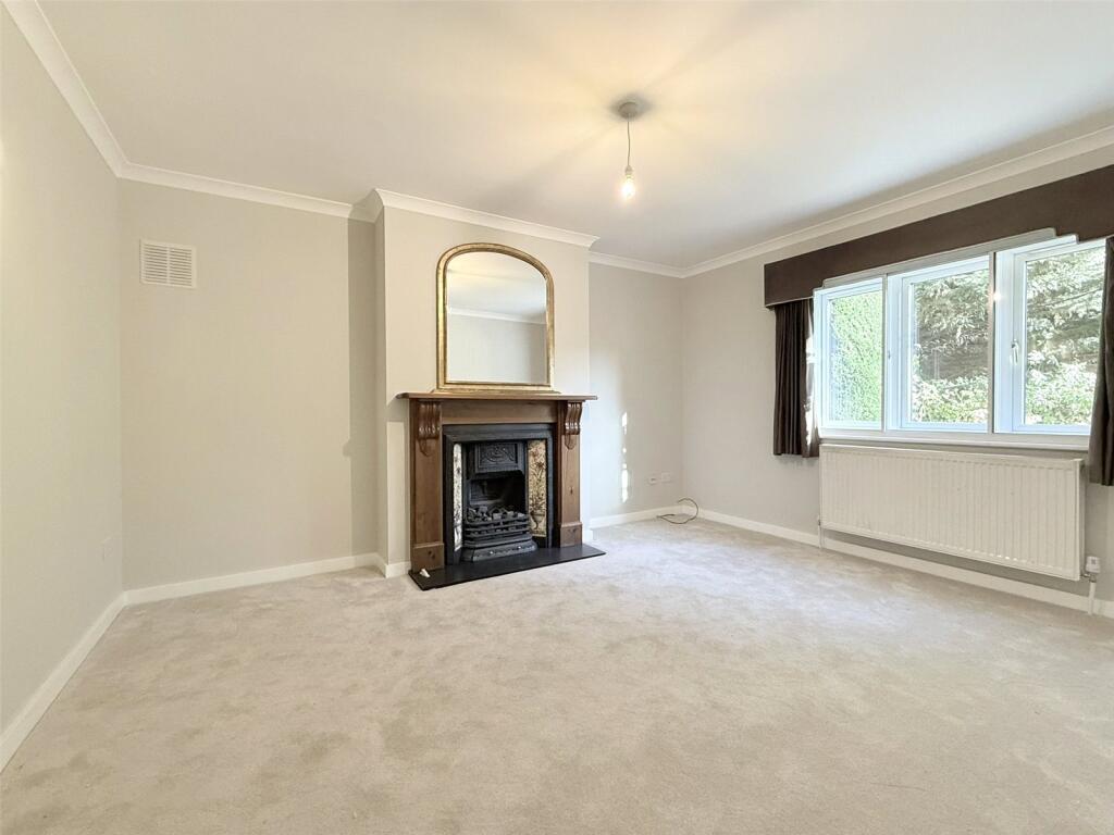 Apartment in London, Hadley Wood - View 5