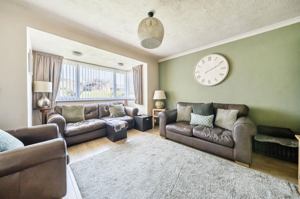 Aster Road Basingstoke RG22 5NG photo 2