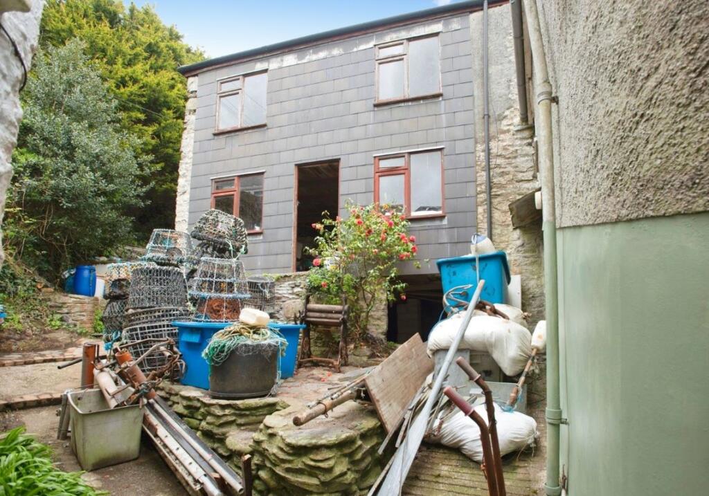 Main image of property: 7 The Cliff, Mevagissey, St. Austell, Cornwall, PL26 6QT
