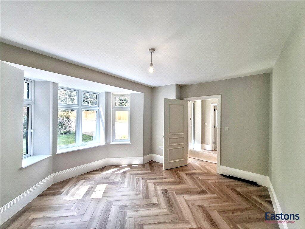 House in Tadworth - View 5