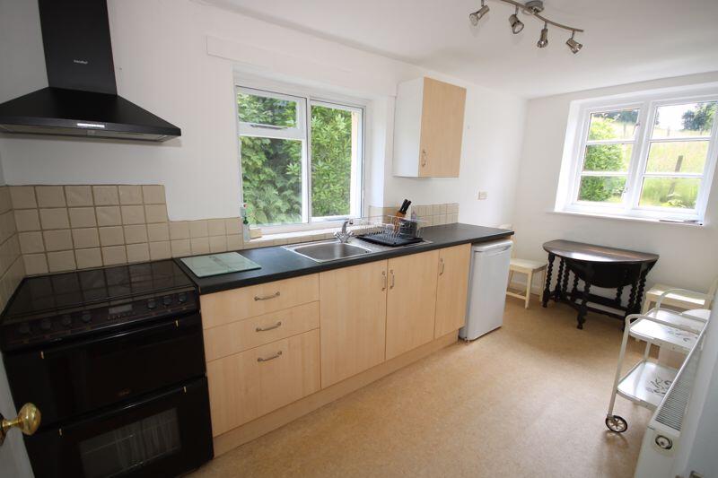 Apartment in Taunton - View 2