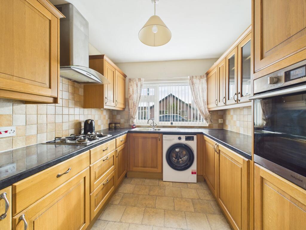 6 Sylvan Lea, Driffield, YO25 5FG photo 2