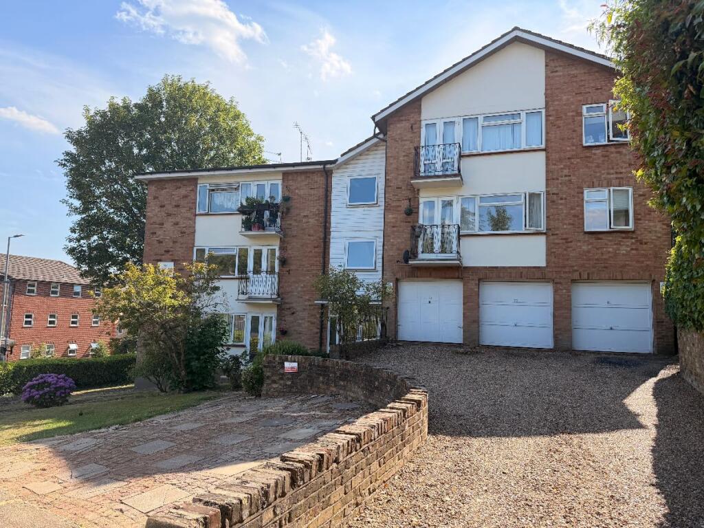 Main image of property: Crown Street, Brentwood