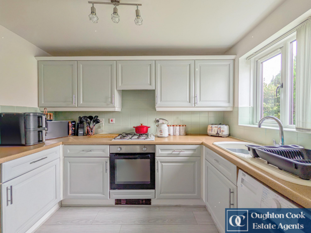 Canalside, Hawkesbury Village, CV6 6RB photo 4