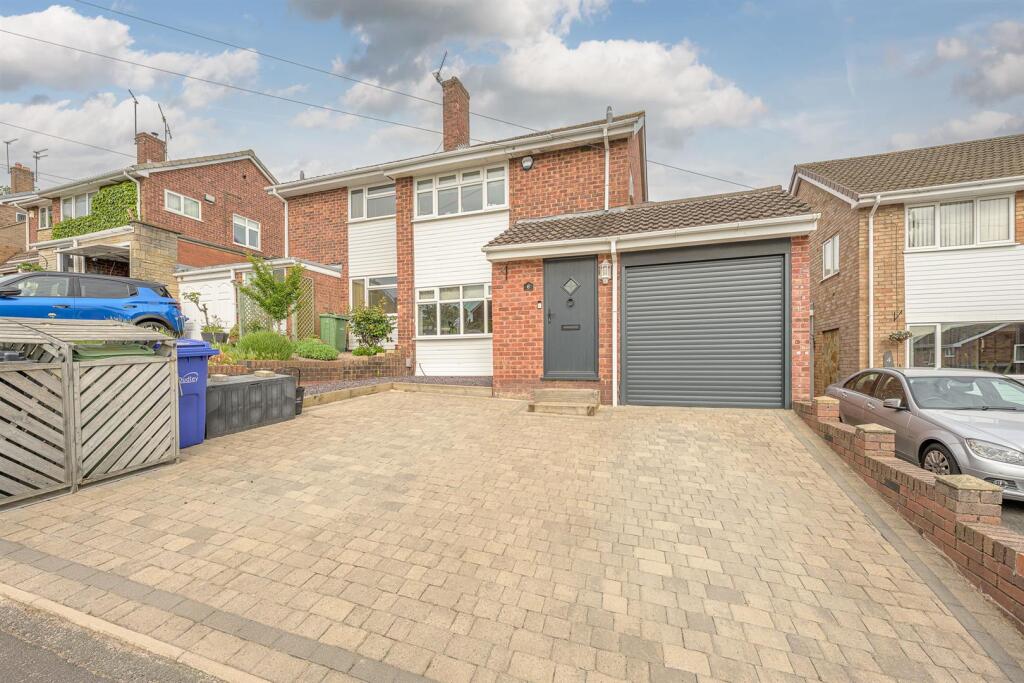 Main image of property: Meadow Way, Wordsley, DY8 5JD