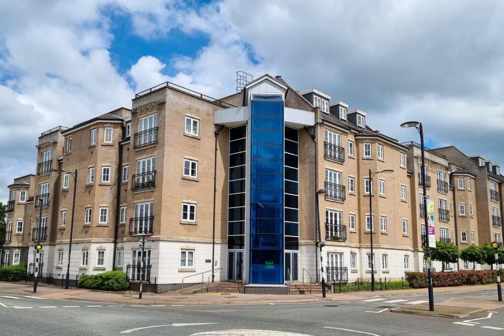 Main image of property: Lake Street, Leighton Buzzard