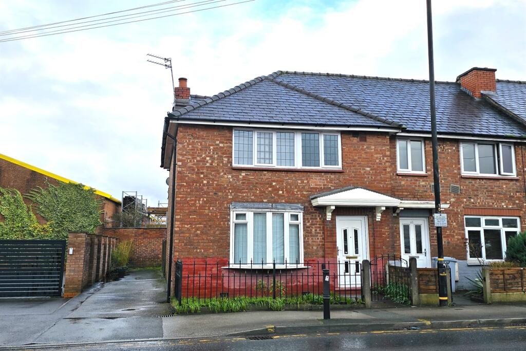 Main image of property: Oakfield Road, Altrincham