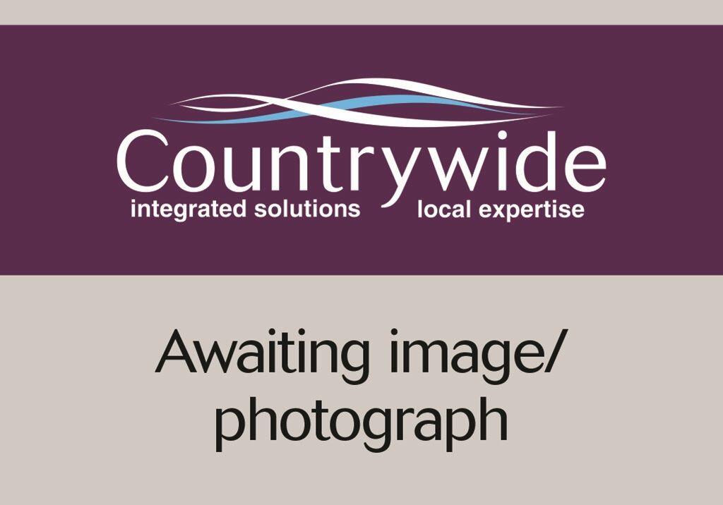 Main image of property: Flat 3 Ashley House, Raddenstile Lane, Exmouth, Devon, EX8 2JH