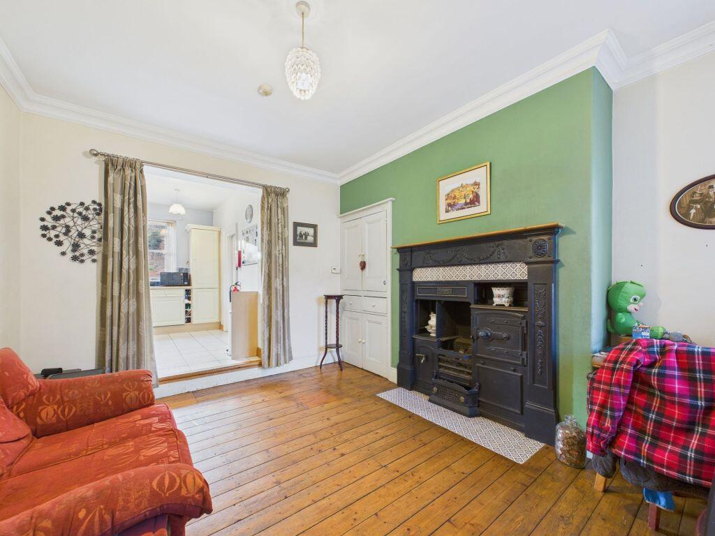 House in Whitby, Fishburn Park, Ruswarp - More