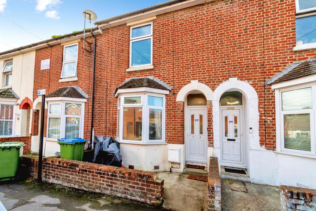 2 Bedroom Terraced in SO14 0LZ