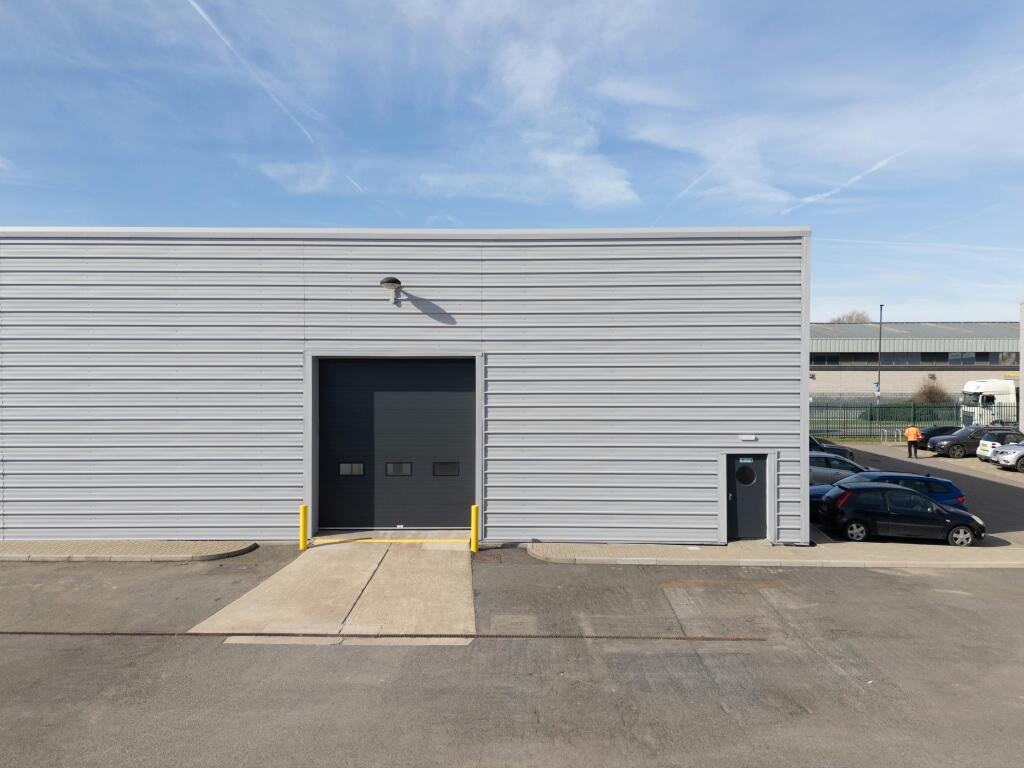 Birchmere Business Park - Unit 2 - 008.jpg