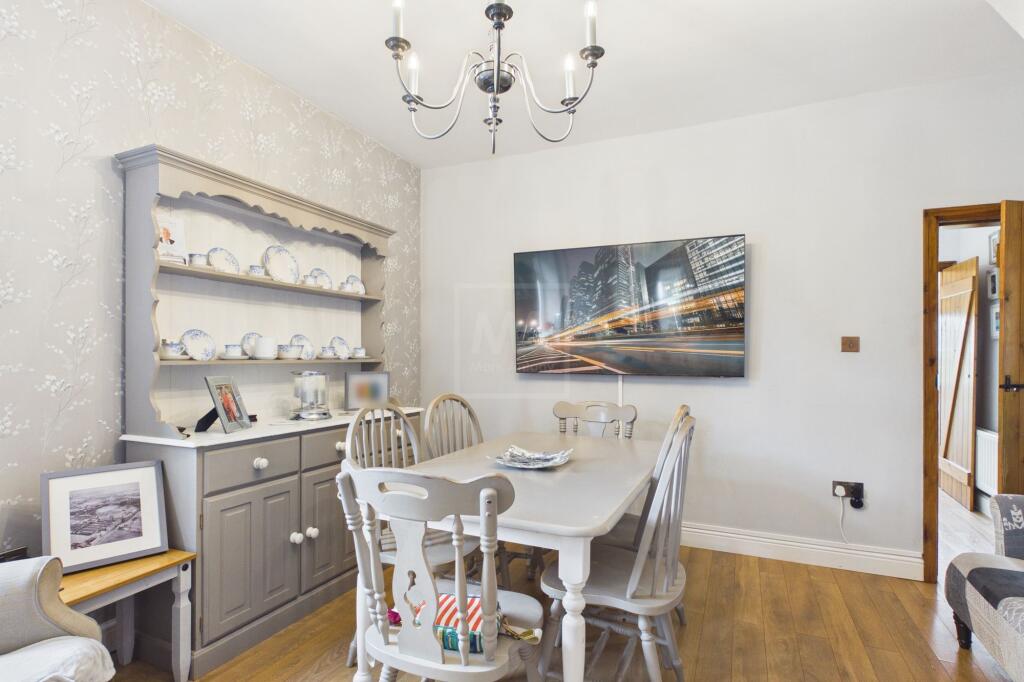 House in Cuerdley Cross, Greystone Heath, Penketh - View 4