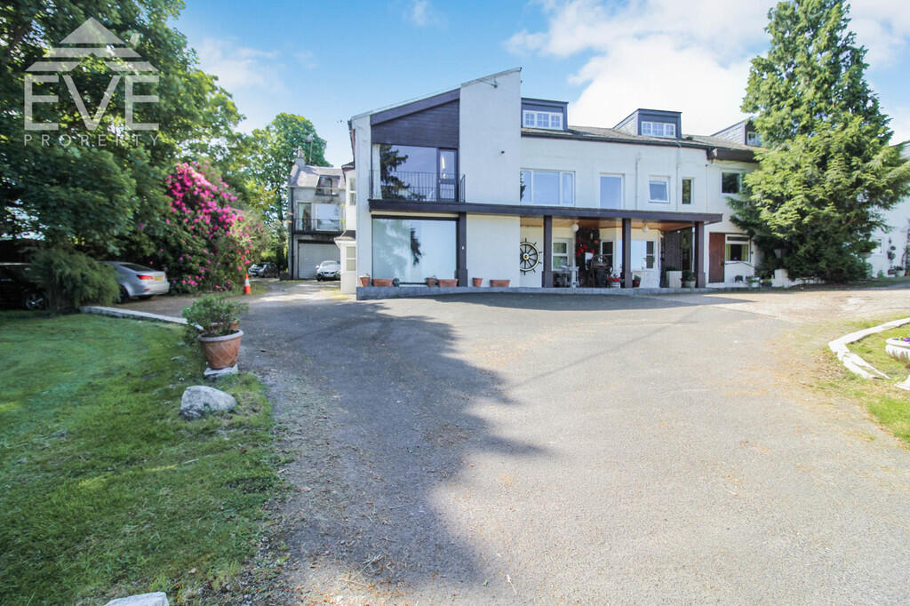 Main image of property: Houston Road, Langbank, Port Glasgow