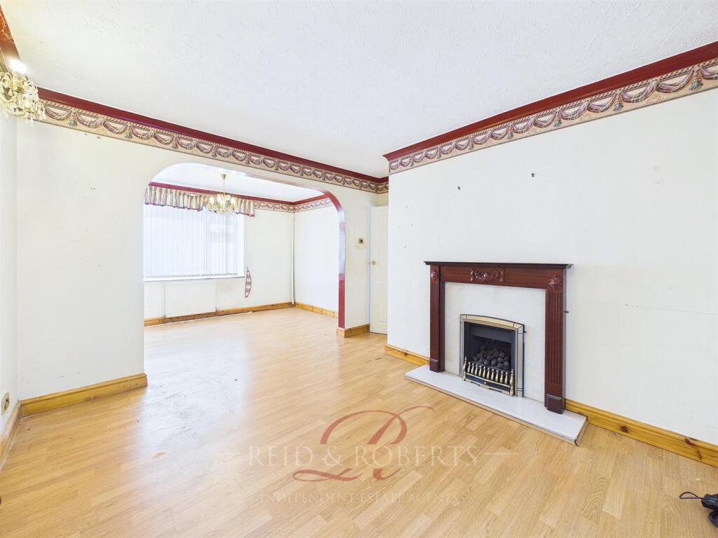 House in Flint - View 3